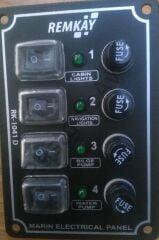 Remkay 4 lü Dikey Sigorta Paneli